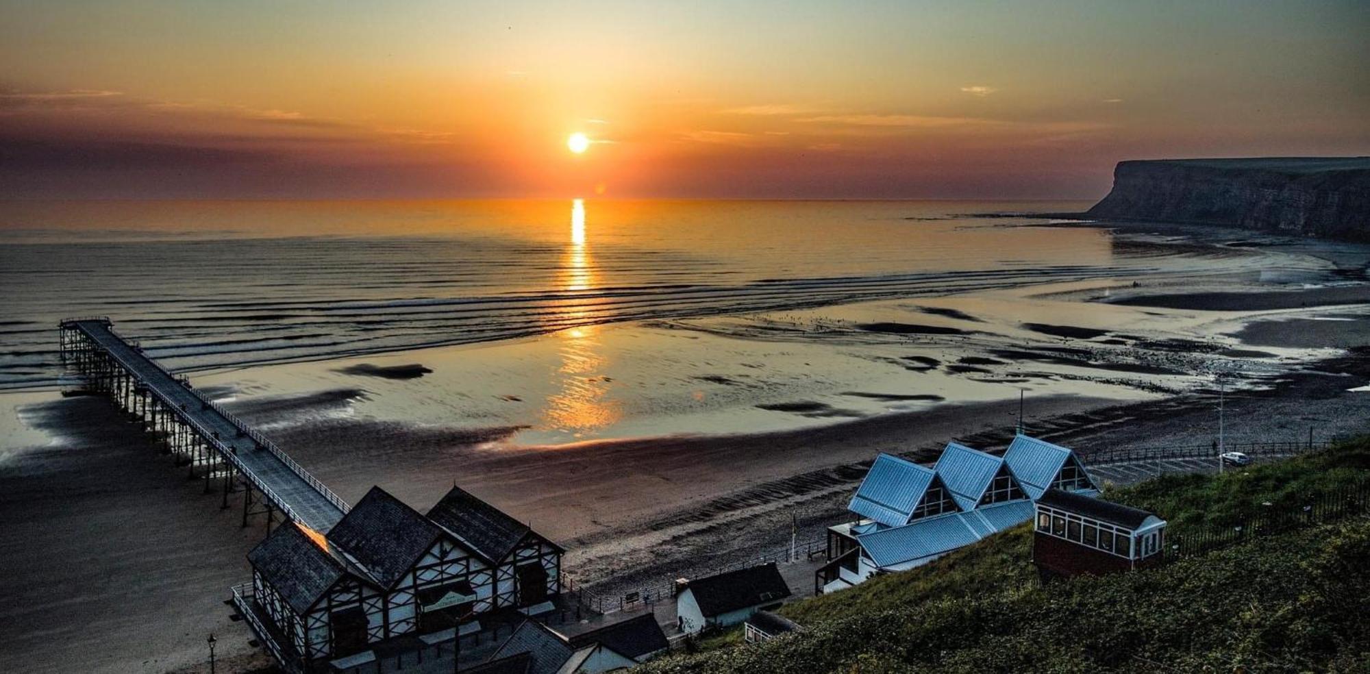 Captain'S Deck Beach Balcony Perfectlysaltburn 外观 照片