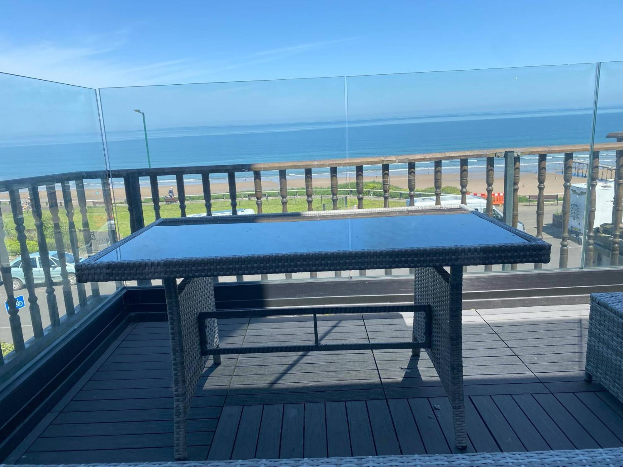Captain'S Deck Beach Balcony Perfectlysaltburn 外观 照片