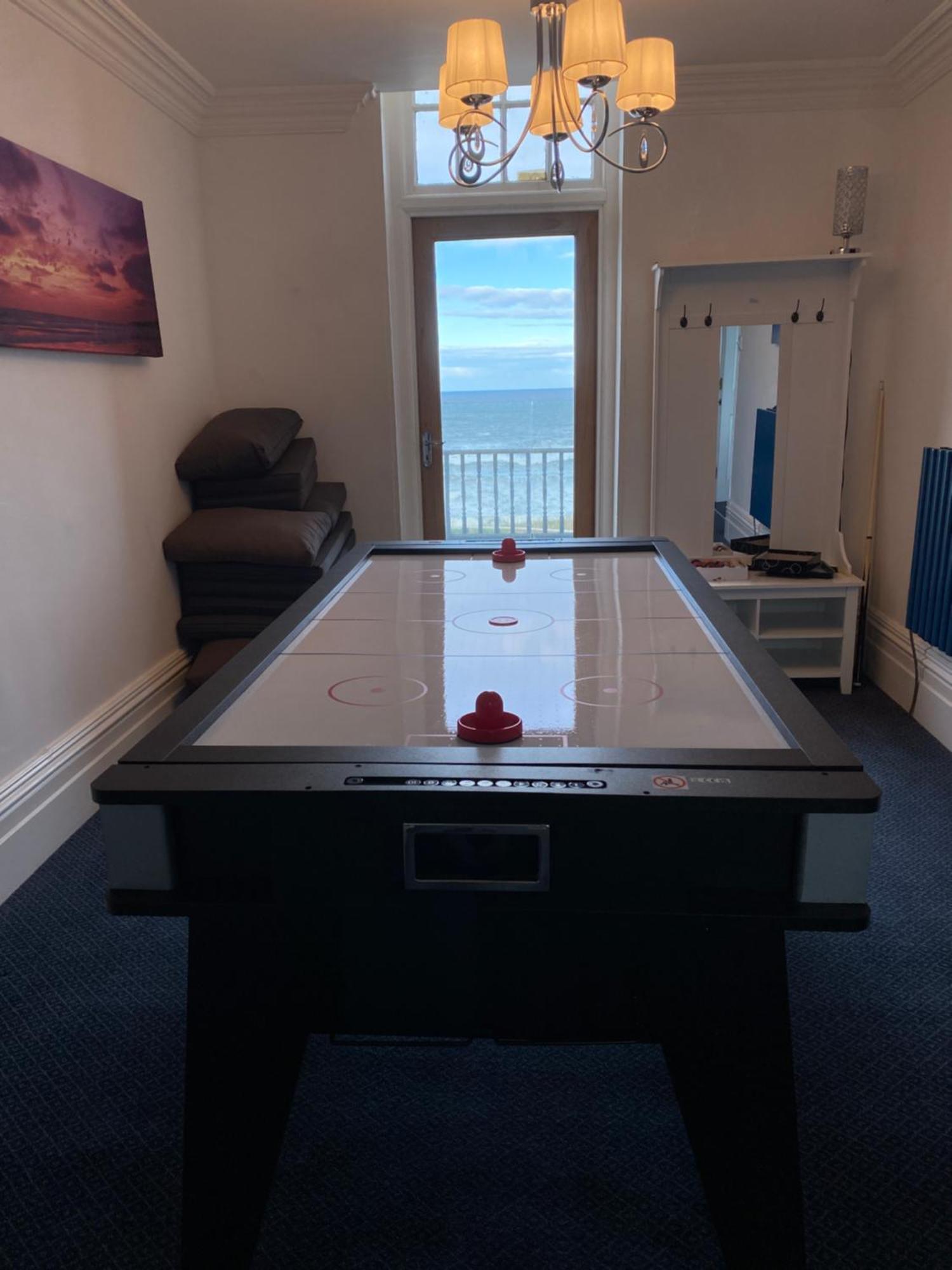 Captain'S Deck Beach Balcony Perfectlysaltburn 外观 照片